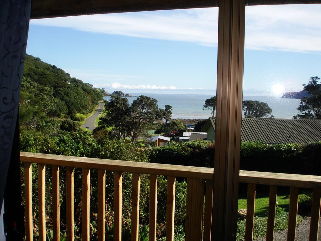 Manuka Lodge Tryphena Buitenkant foto
